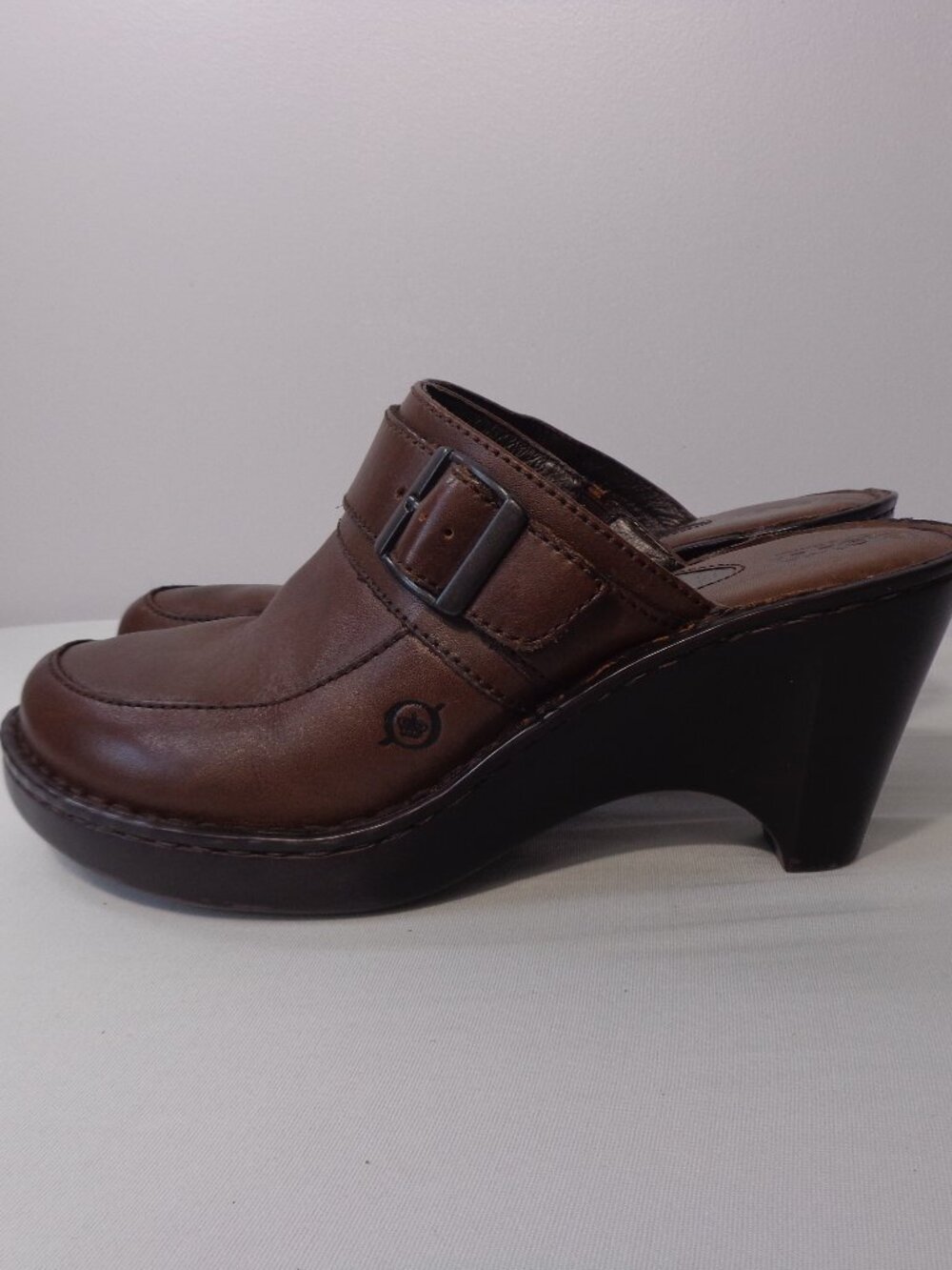 Born Clog Shoes Brown Leather Slip On Adjustable Buckle Women's Size 9 M /40.5